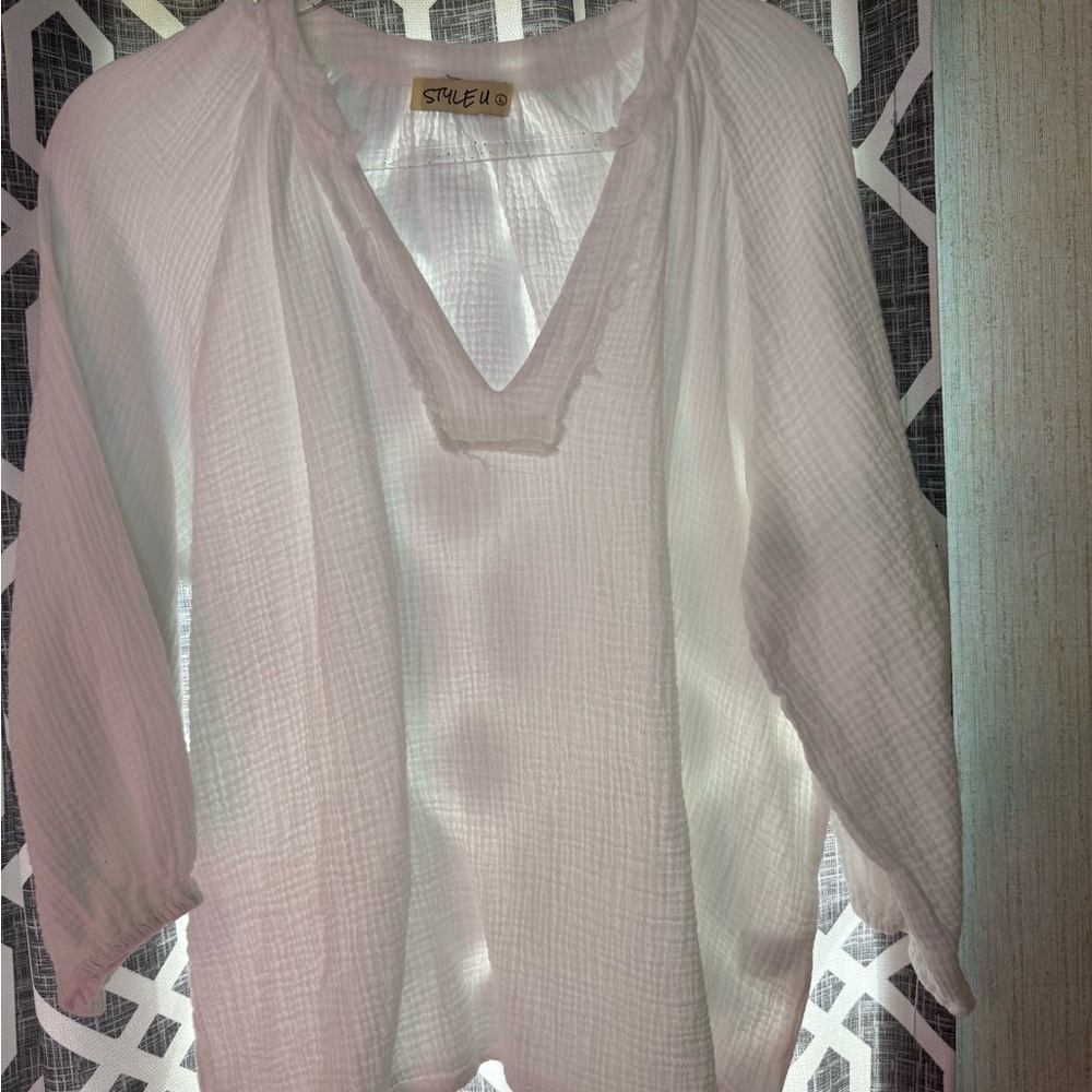 Style 4 U (alter’d state) White Women's Gauze Blouse